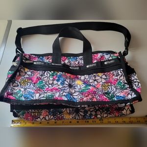 Lesportsac bag